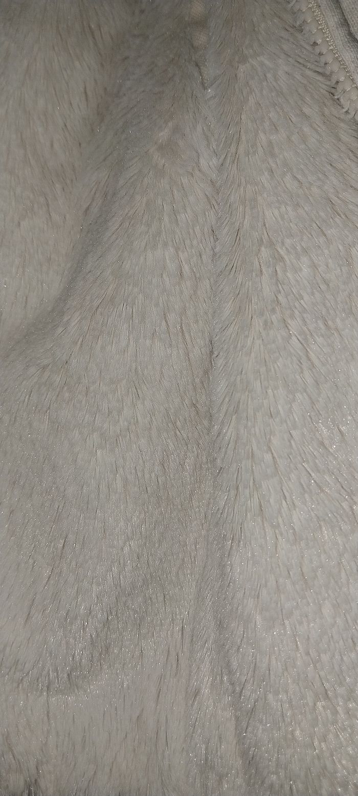 Veste/ Gilet zippé à capuche fourré by Obaibi très bon état 2 ans - photo numéro 4