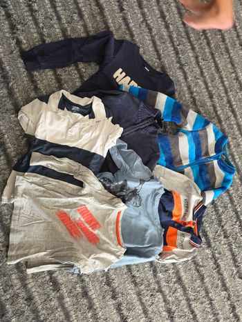 Lot de Vêtements  garçon 5 ans