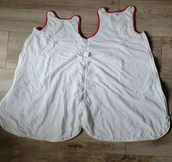 Gigoteuse tog 2 Disney Minnie taille 6/18 mois - photo numéro 4