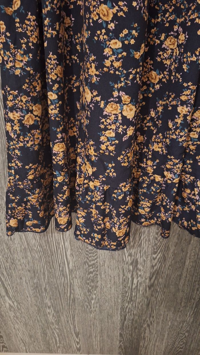 Robe col v trapèze imprimé fleuri beige et rose - photo numéro 6