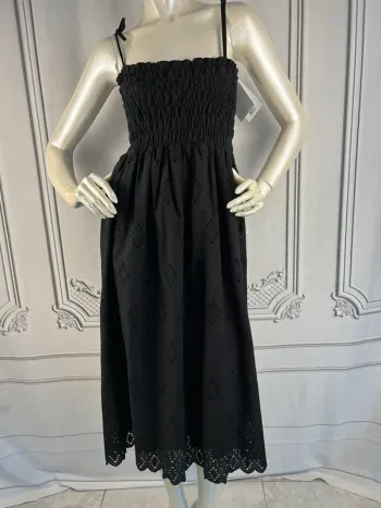 Robe noire Brodée Atelier Camille T1 / S neuve