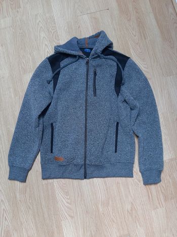 Jolie veste homme gris T&c