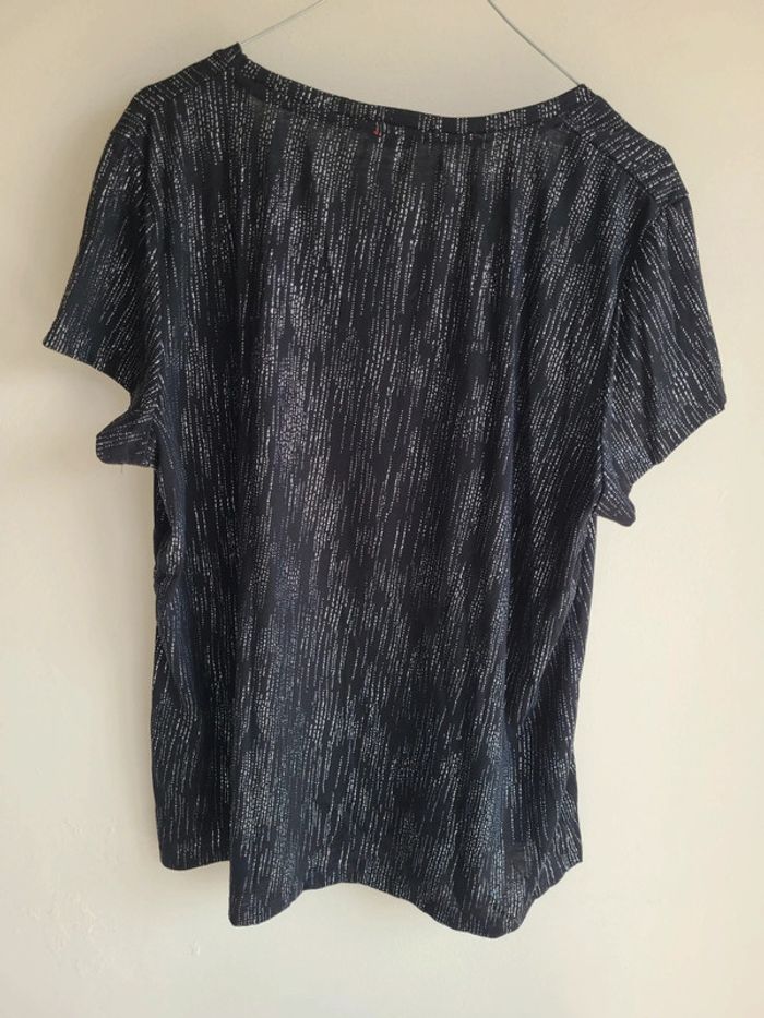👚Tee-shirt Felino taille 5👚 - photo numéro 2