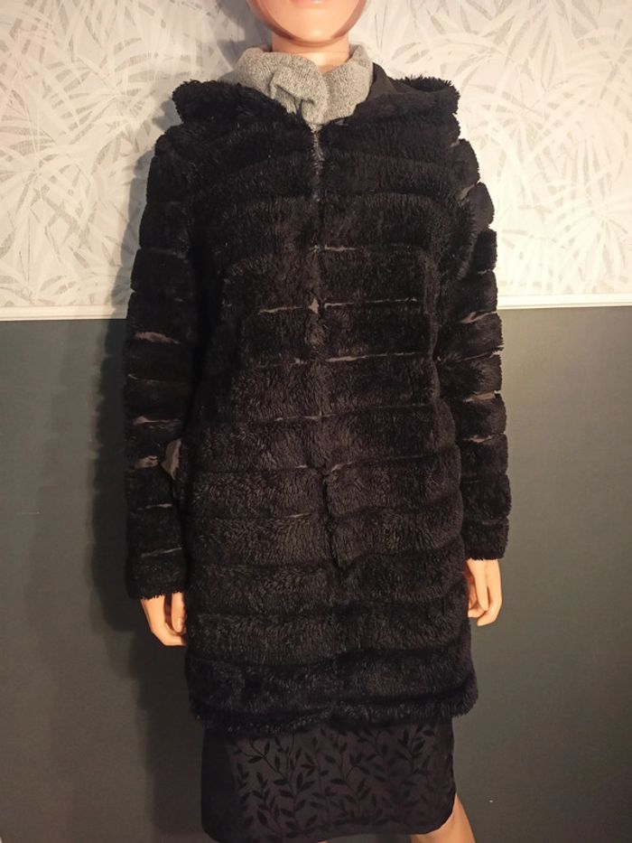 Manteau en fausse fourrure à capuche noir M(38/40) - photo numéro 3