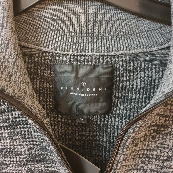 Magnifique Pull homme gris chiné  col montant Taille L Dissident - photo numéro 2