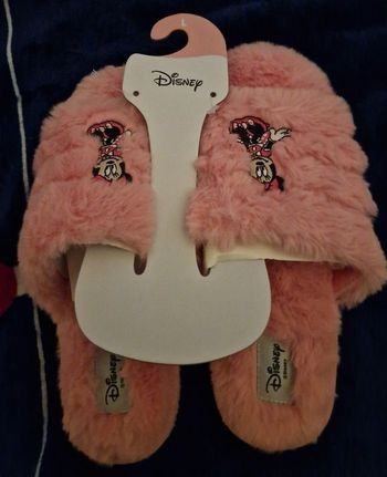 Pantoufles duveteuses  Minnie mouse 40-41