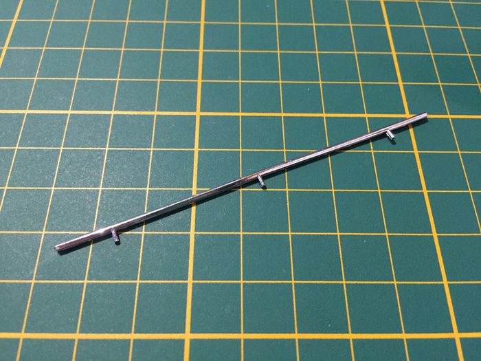 Baguette de la portière arrière droite 94C N°94 Renault R8 Gordini 1/8 Eaglemoss collections #A67