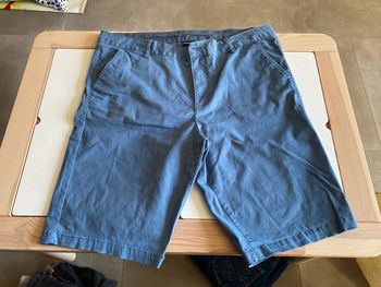 Short taille 46 livergy