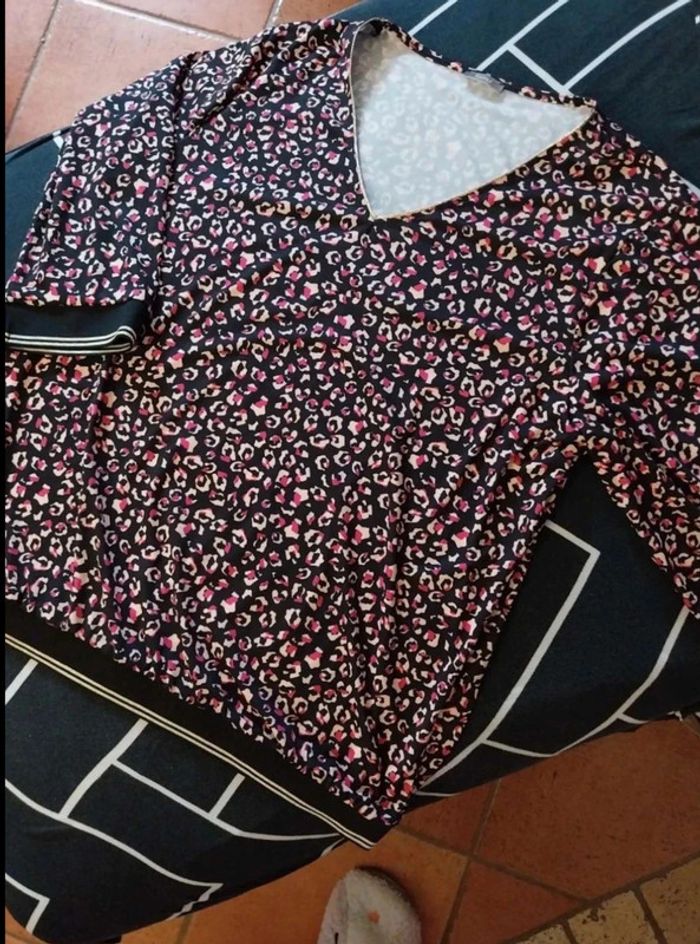 Haut taille 6