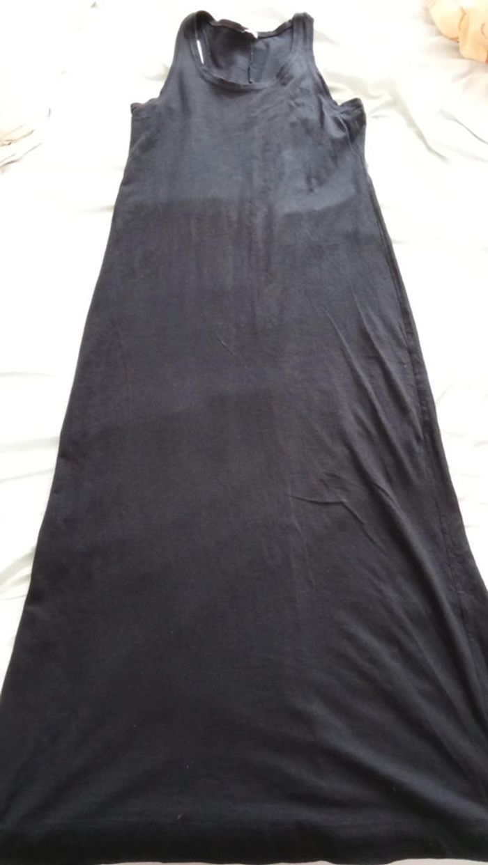 Robe noire longue - photo numéro 4
