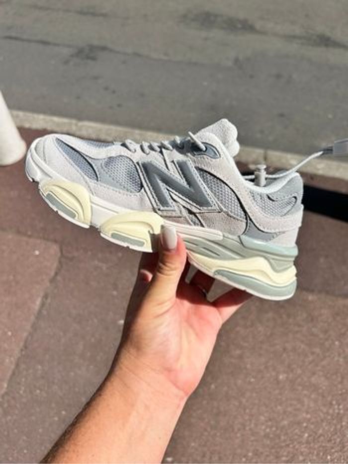 New balance 9060