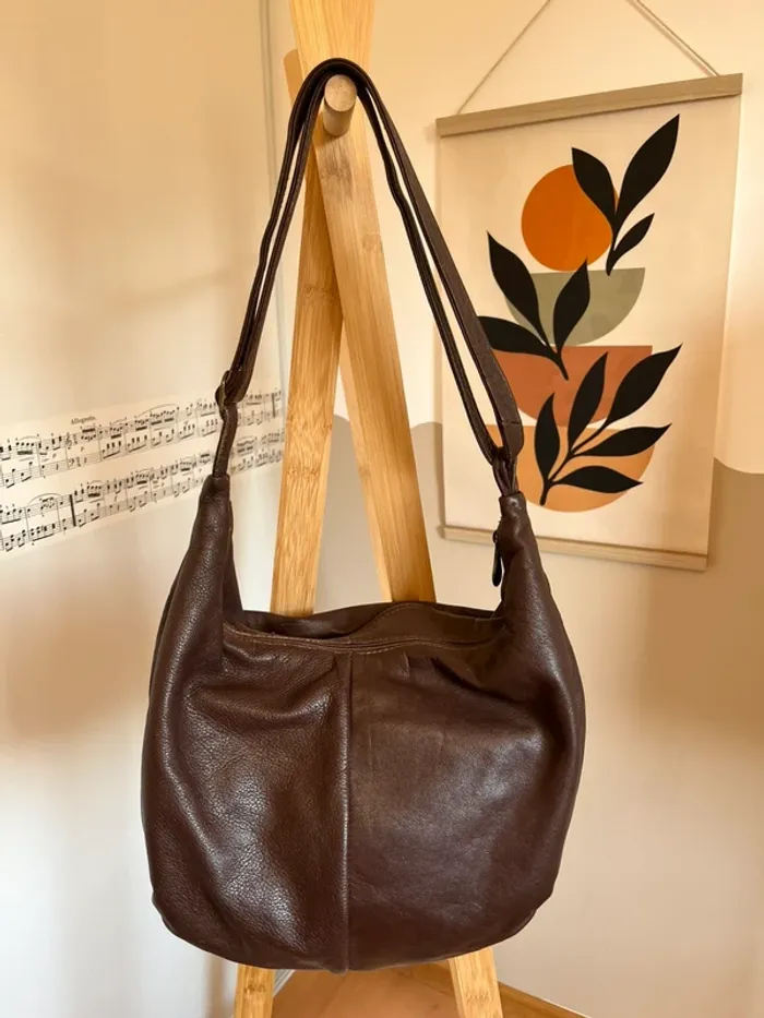 Sac besace vintage hobo en cuir marron très bon état [ref 2508SBr166] - photo numéro 3