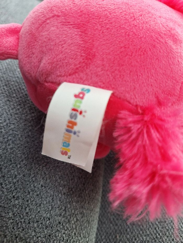 Beau rose licorne Lilly Squishimals - photo numéro 3