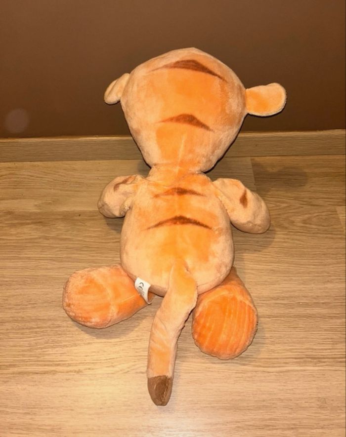 Peluche Disney Tigrou 50 cm - photo numéro 2