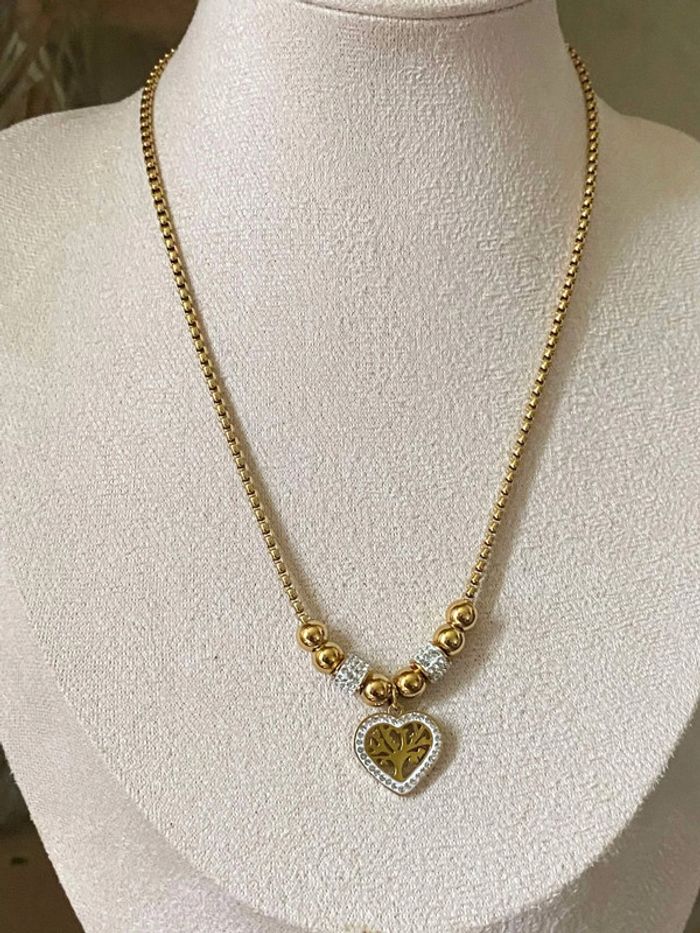 Élégant collier pendentif cœur arbre de vie - photo numéro 6