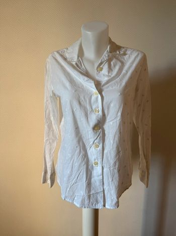 Blouse blanche en très bon état taille 1 Claudie pierlot