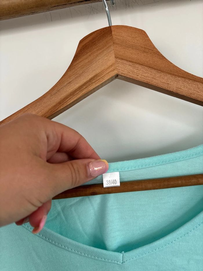 T-shirt bleu turquoise 100% coton taille M/L - photo numéro 2