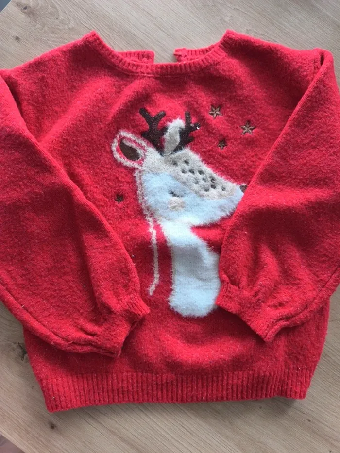 Pull d'hiver , biche , rouge , esprit noel , taille 4 ans