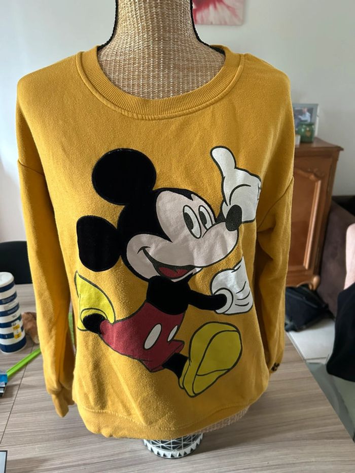 Sweat Mickey bershka