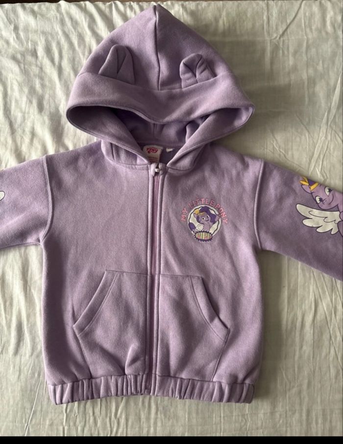 💜 Gilet à capuche My Little Pony Pipp - Taille 6 ans - Etat neuf - photo numéro 1