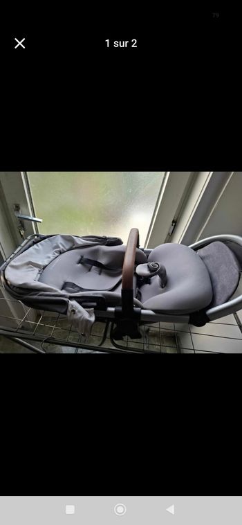 Je vends la poussette pour bébé