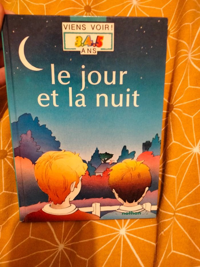 Livre le jour et la nuit