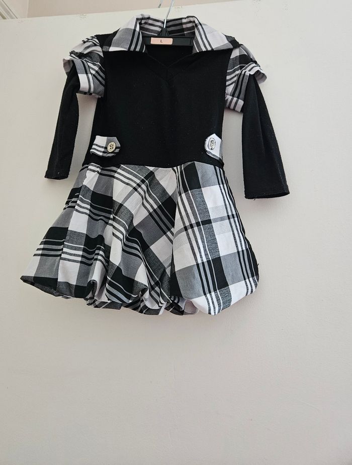 Robe fille manches longue taille 1 an et demi 2 ans - photo numéro 7