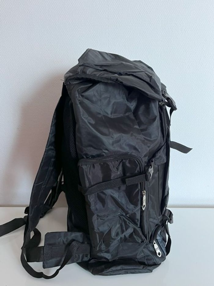 Sac de randonnée noir 45 litres - photo numéro 5