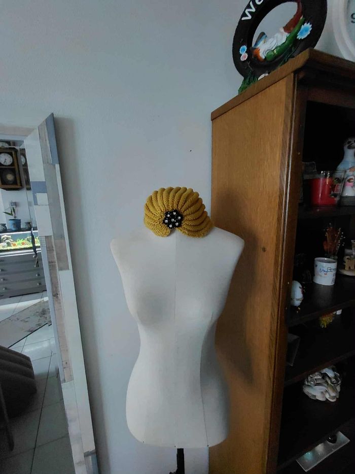 Très joli bonnet femme T U - photo numéro 6