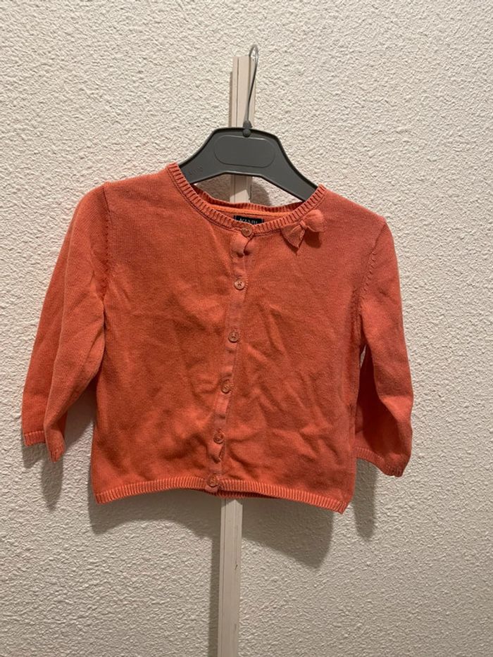 Joli gilet kiabi 24 mois