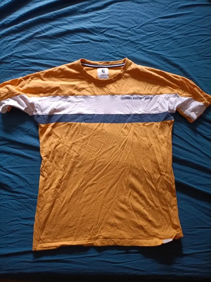 Joli t shirt Garcia 16 ans