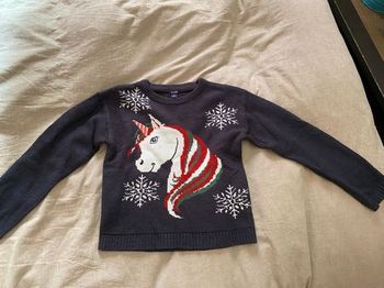 Pull noël taille 8 ans