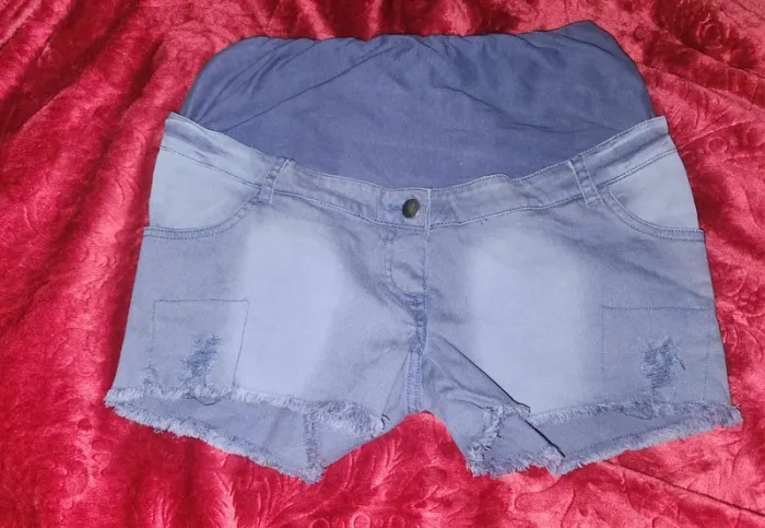 Lot de short de grossesse taille 34 - photo numéro 5