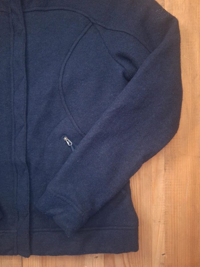 Veste the north face femme / taille M / bleu / brodé (231) - photo numéro 5