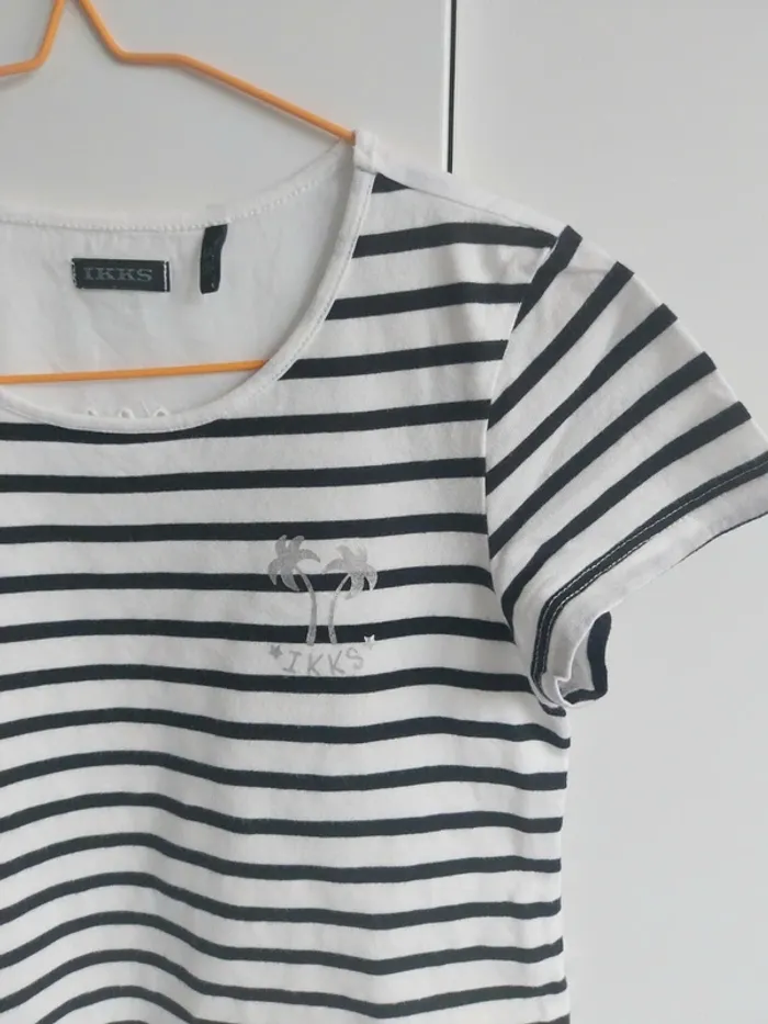 Tee-shirt 6ans " Ikks " - photo numéro 3
