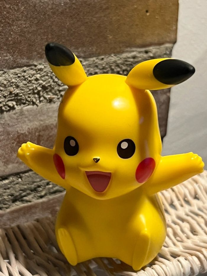 Pikachu - Pokémon