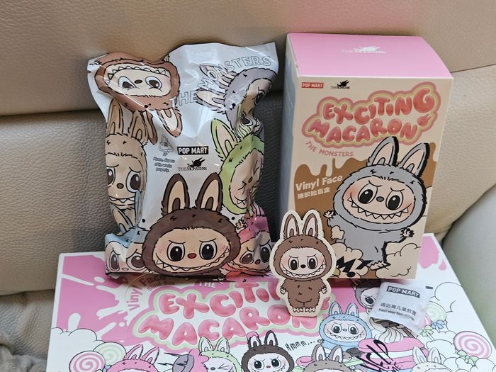 Labubu Toffee Exciting Macaron Pop Mart - photo numéro 2