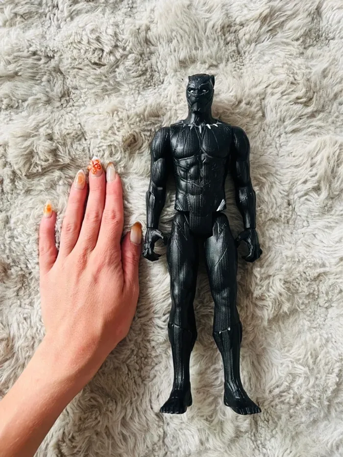 Figurine Marvel black panthère - photo numéro 2