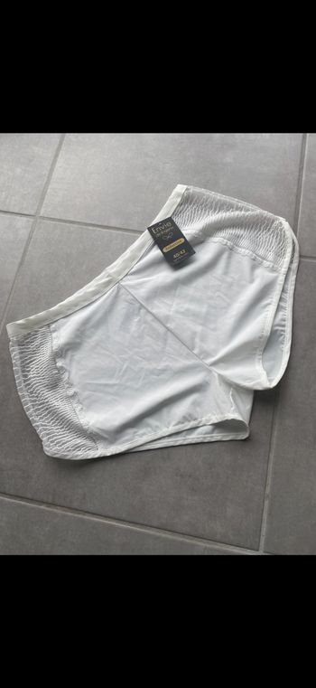 Short de nuit blanc Taille 40/42