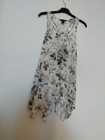 Top asymétrique blanc fleur S