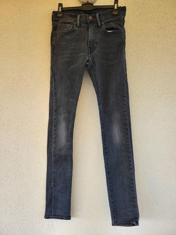 Jean levis taille M noir 519 homme/garçon