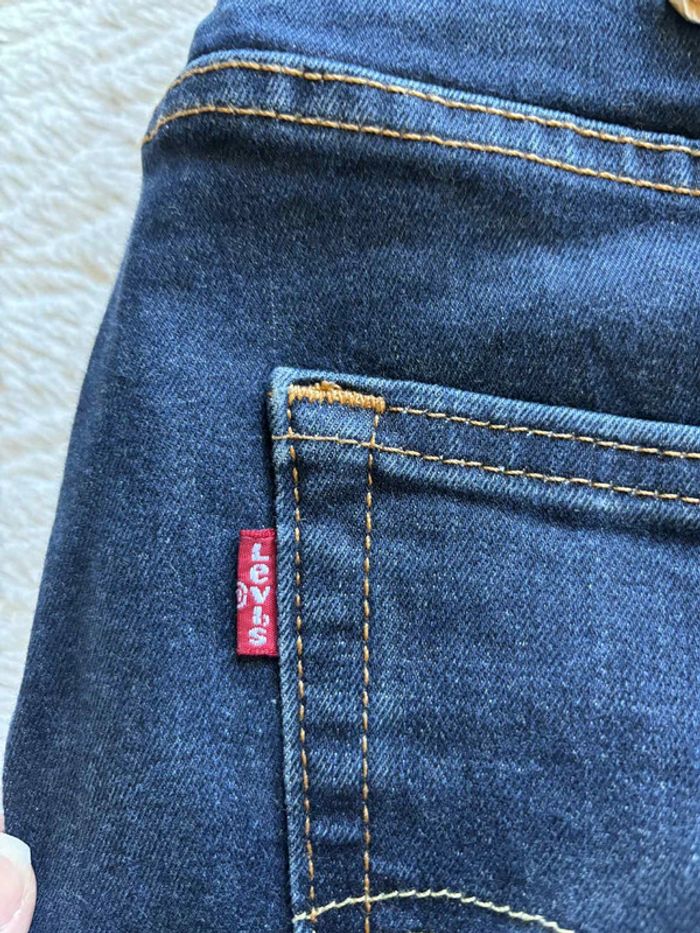 Jean Levi’s homme 512 Slim Taper L/44 W34 L29 – Coupe ajustée droite bleu marine état impeccable - photo numéro 4