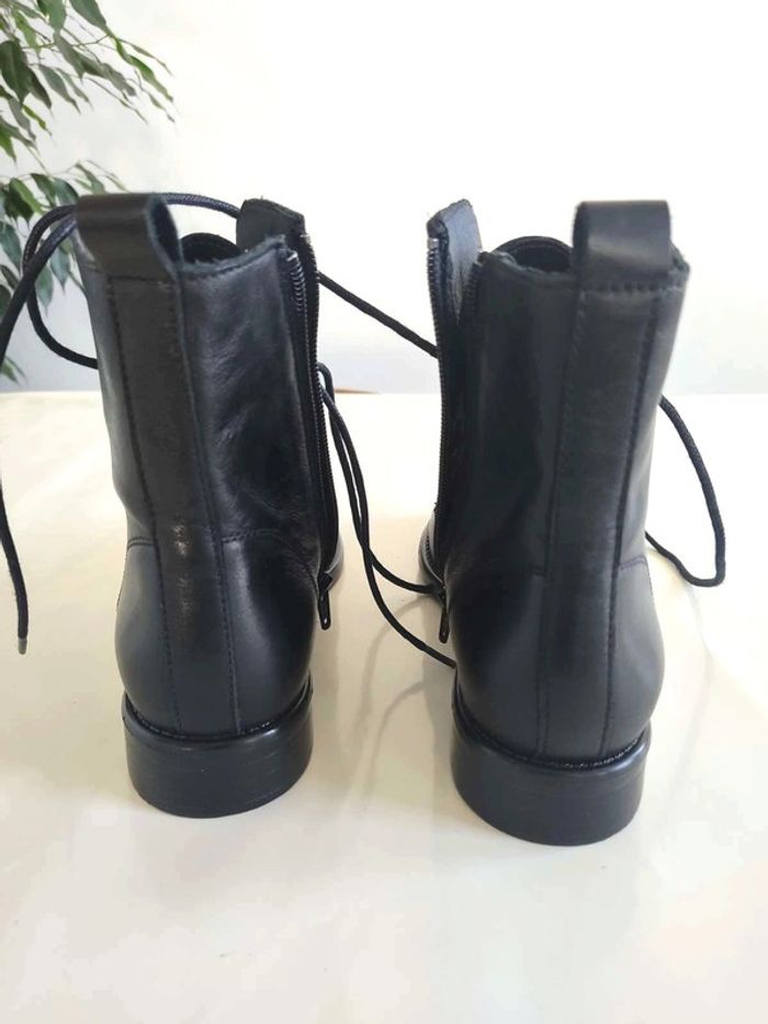 Paire de bottines Harcourt taille 37 cuir noir neuves - photo numéro 11