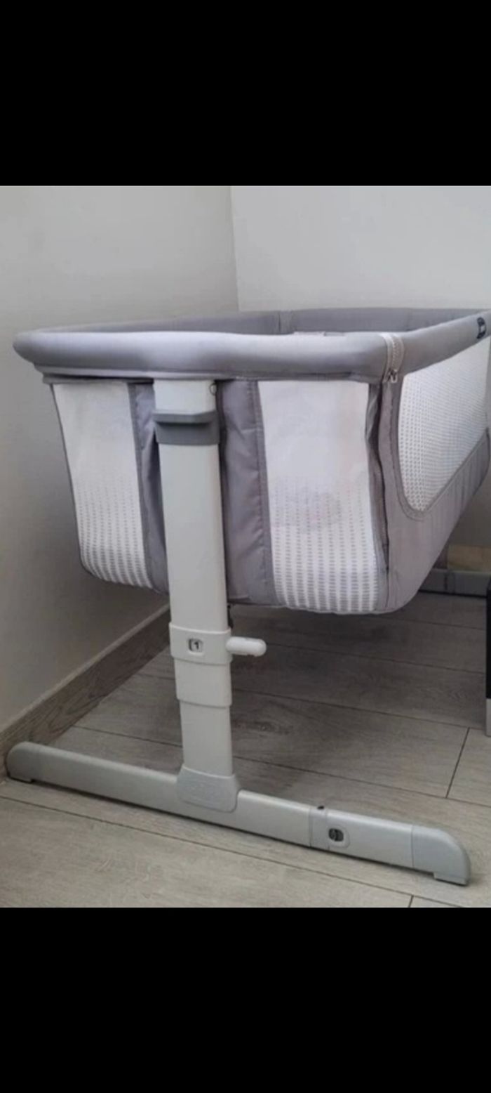 Cododo next to me air chicco - photo numéro 2