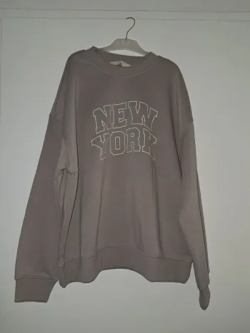 Sweat femme neuf