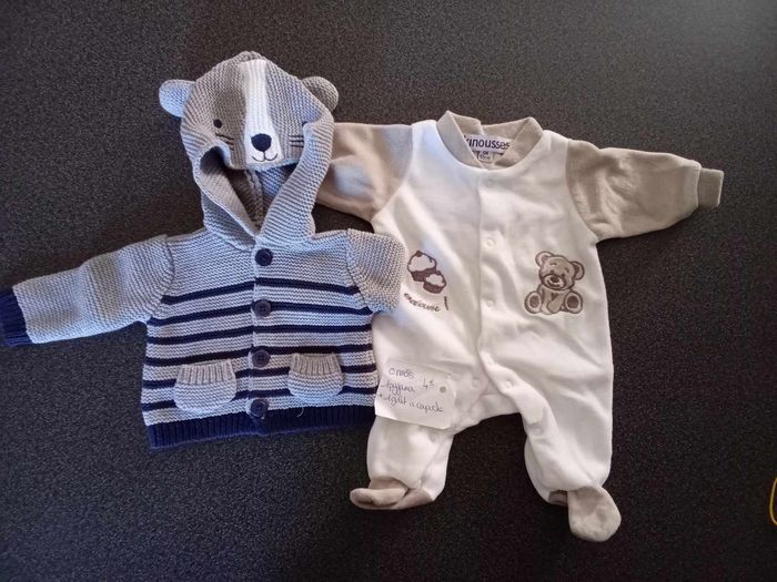 Lot de vêtements bébé 0 mois