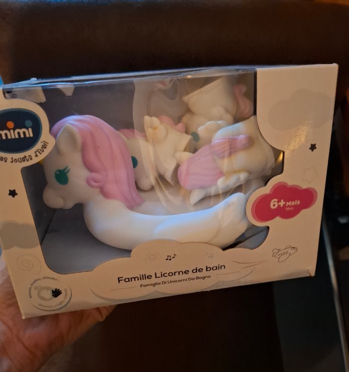 Jouets eau licorne - photo numéro 4