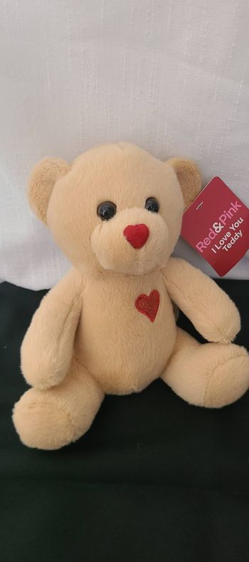 Dan Dee Brown Ours en peluche rouge en forme de cœur pour la Saint-Valentin