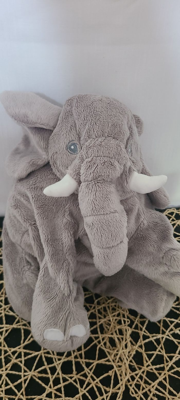 Eléphant IKEA doudou en peluche gris +/- 30 cm