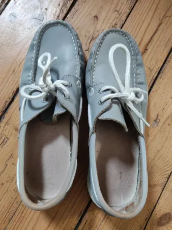 Chaussures bateau grises Tribord. Taille 40
